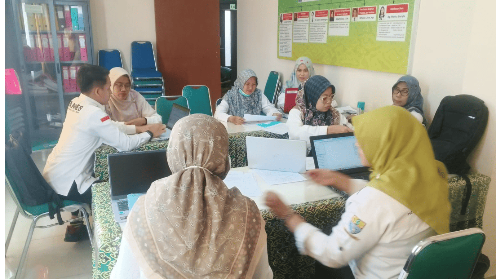 Monitoring dan Evaluasi Pelayanan Kesehatan Puskesmas Astanagarib Oleh Dinas Kesehatan Kota Cirebon